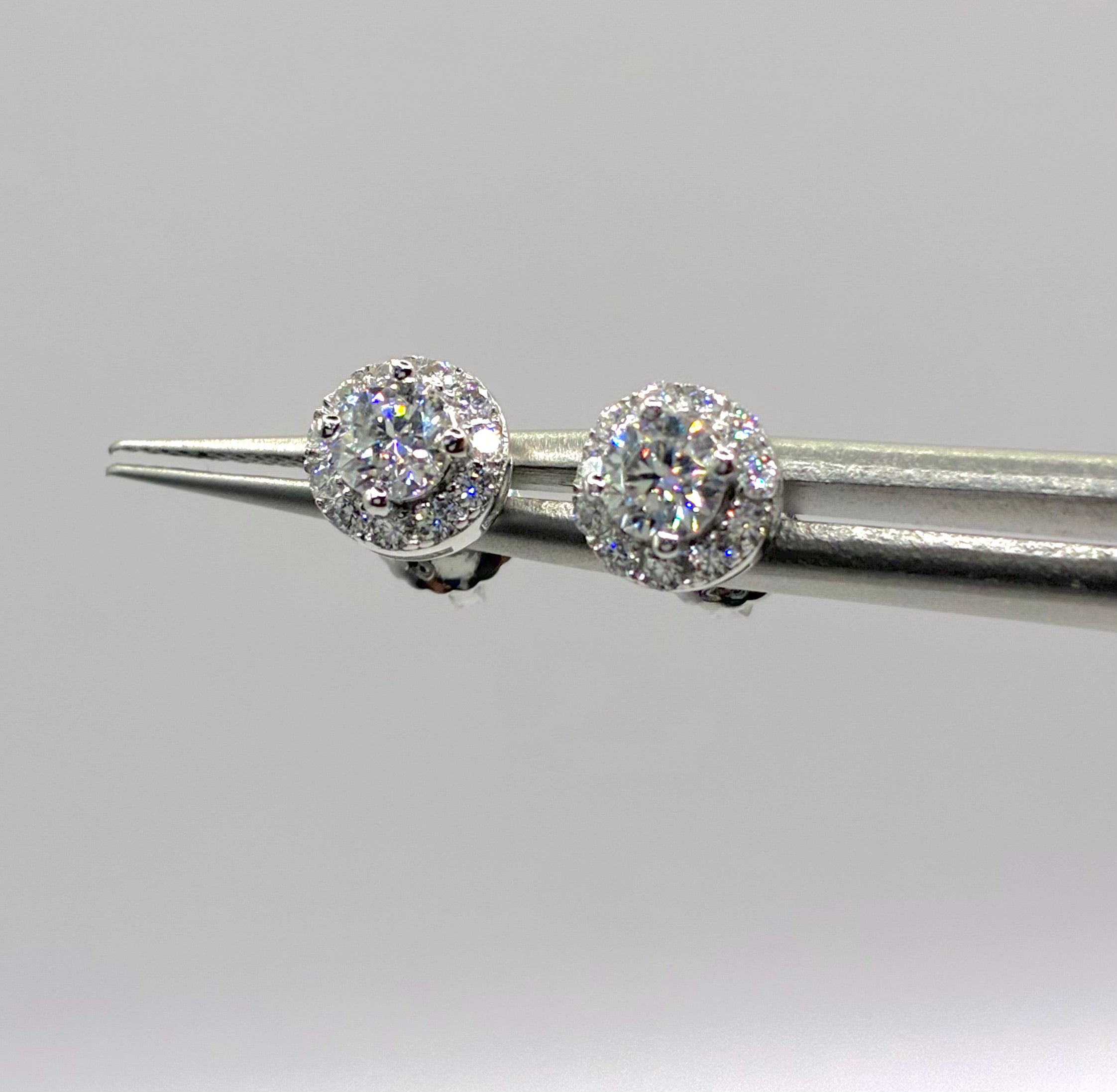 Aretes moissanita