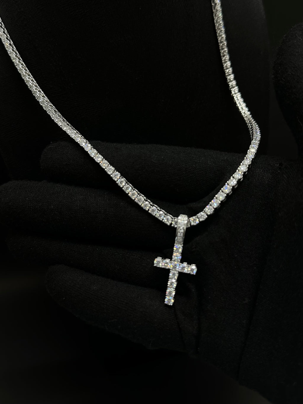 Cadena tennis con dije cruz